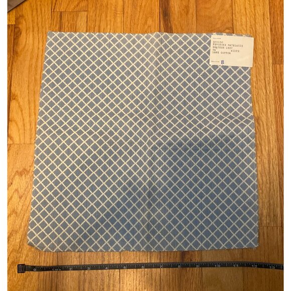 Pembroke Matelassé Heather Grey 100% Cotton Fabric Piece  Lee Jofa 12 1/2" x 13" - Picture 2 of 5